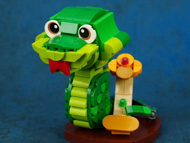 Snake Embracing Ruyi Sceptre — Custom MOC by G.S for CLICK STUDIO | 蛇抱如意擺件