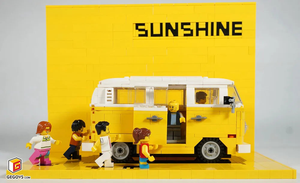 Little Miss Sunshine Scene Recreation — Custom MOC by G.S for CLICK STUDIO | 陽光小美女場景重現